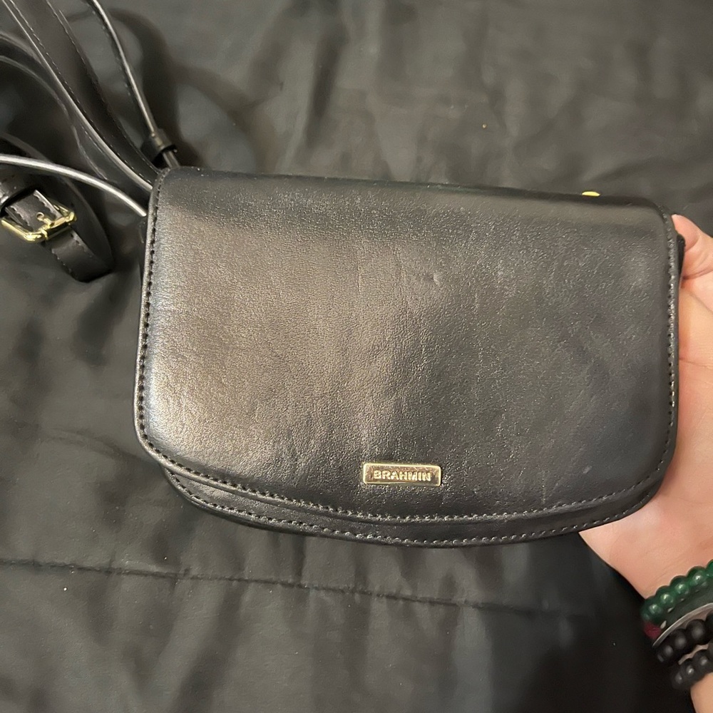 Brahmin small cross body